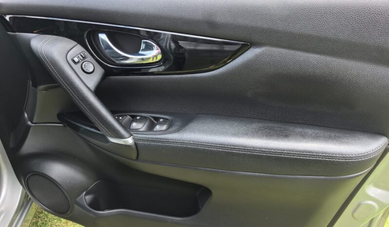 2019 Nissan Qashqai full