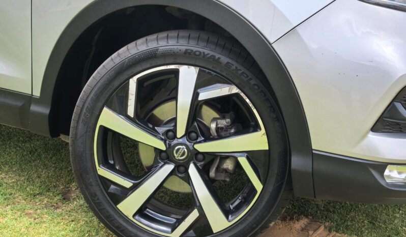 2019 Nissan Qashqai full