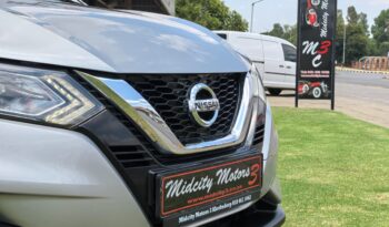 2019 Nissan Qashqai full
