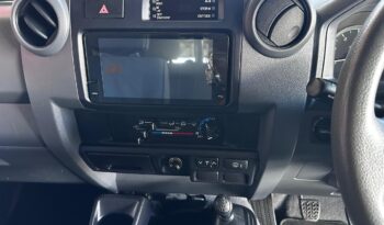 2022 Toyota Landcruiser 76 4.5D V8 full