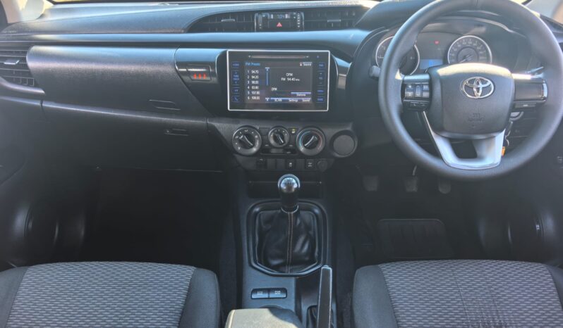 2019 Toyota Hilux 2.4GD-6 SRX Double Cab full