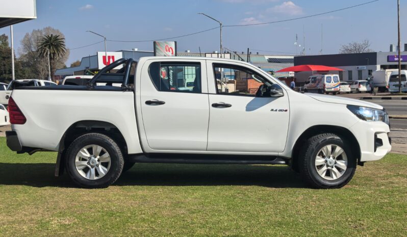 2019 Toyota Hilux 2.4GD-6 SRX Double Cab full