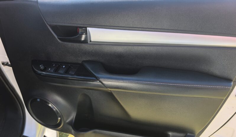 2019 Toyota Hilux 2.4GD-6 SRX Double Cab full