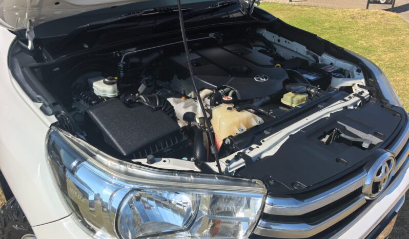 2017 Toyota Hilux 2.8GD-6 Raider 4×4 Double Cab full
