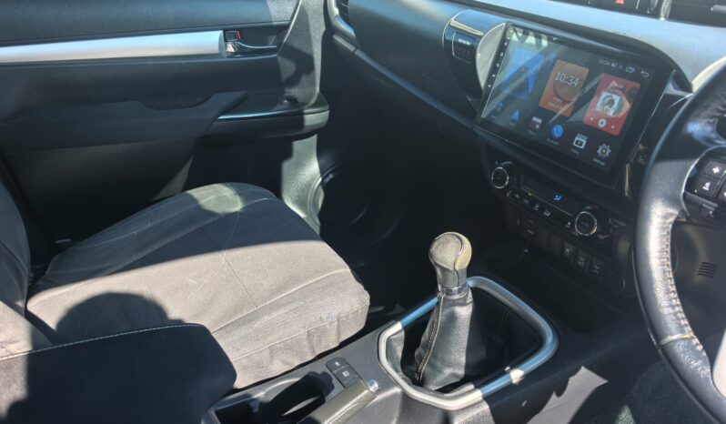 2017 Toyota Hilux 2.8GD-6 Raider 4×4 Double Cab full