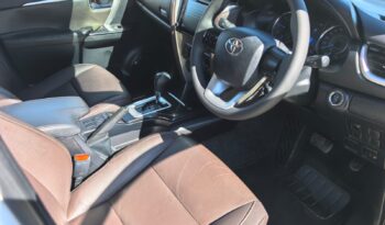 2019 Toyota Fortuner 2.4 GD-6 Raised Body Automatic full