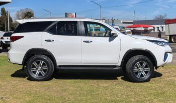 2019 Toyota Fortuner 2.4 GD-6 Raised Body Automatic full