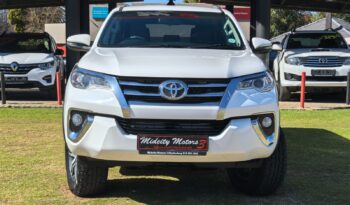 2019 Toyota Fortuner 2.4 GD-6 Raised Body Automatic full