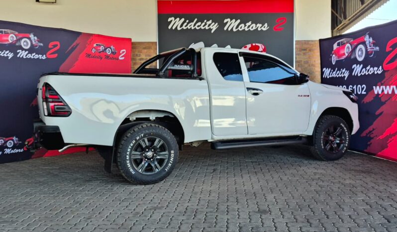 2024 Toyota Hilux 2.4GD-6 Raised Body Raider Automatic Extended Cab full