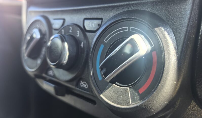 2024 Toyota Vitz 1.0 XR X-Cite full