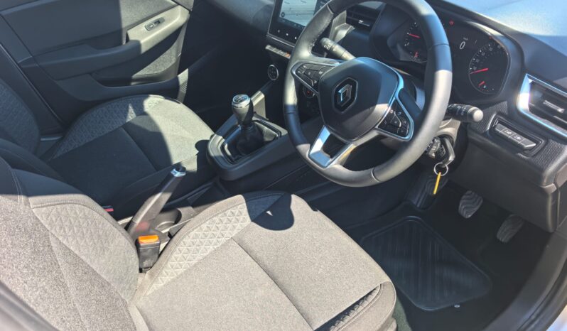 2024 Renault Clio V 1.0T Zen 5dr full