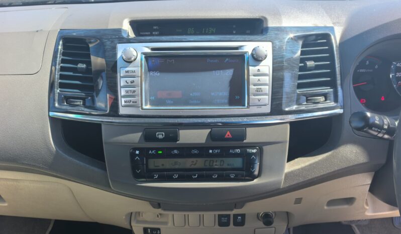 2012 Toyota Fortuner 3.0D-4D RB Automatic full