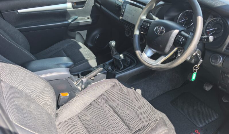 2022 Toyota Hilux 2.4GD-6 Raider Extended Cab full