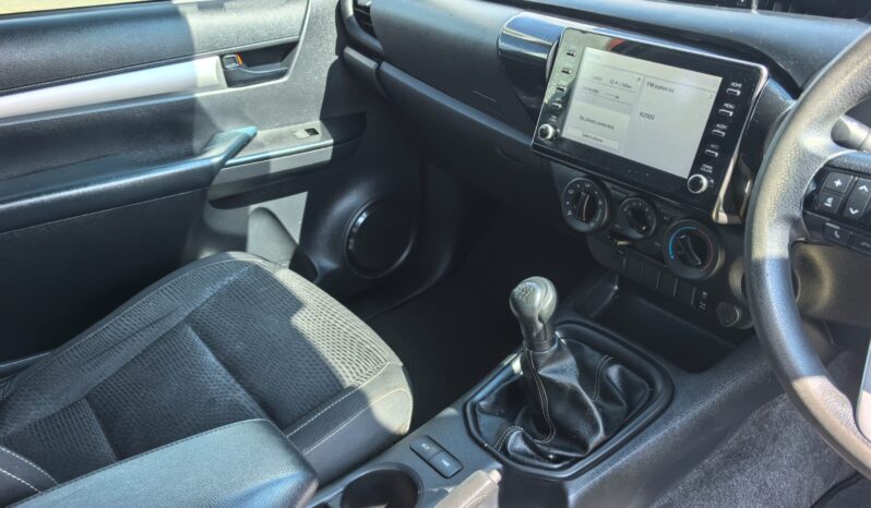 2022 Toyota Hilux 2.4GD-6 Raider Extended Cab full