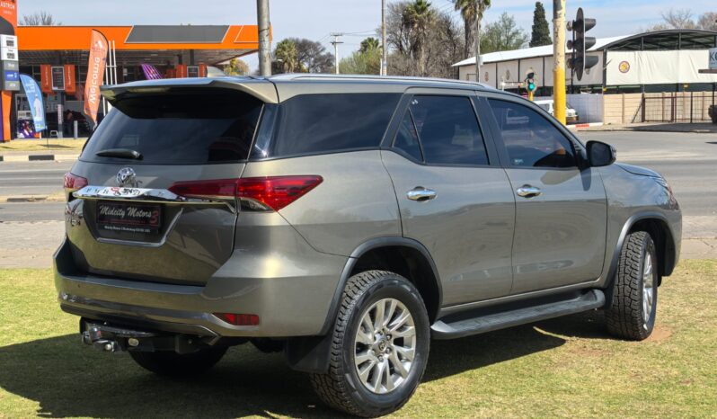 2022 Toyota Fortuner 2.8GD-6 RB Automatic full