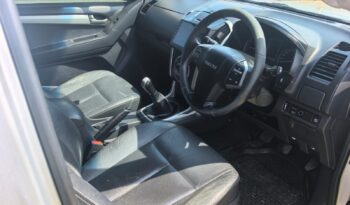 2016 Isuzu KB300 D-Teq LX Double Cab full