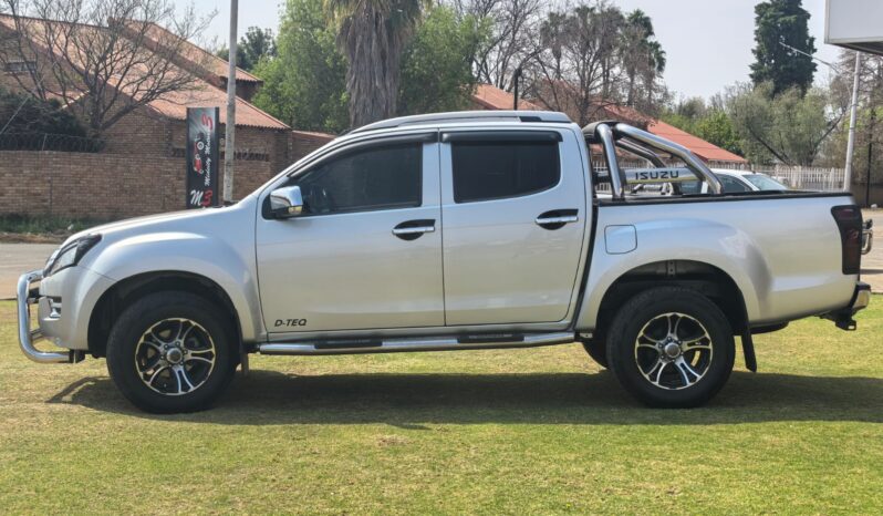 2016 Isuzu KB300 D-Teq LX Double Cab full