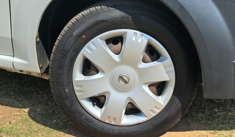 2015 Nissan NP200 1.5dCi Aircon Safety Pack full