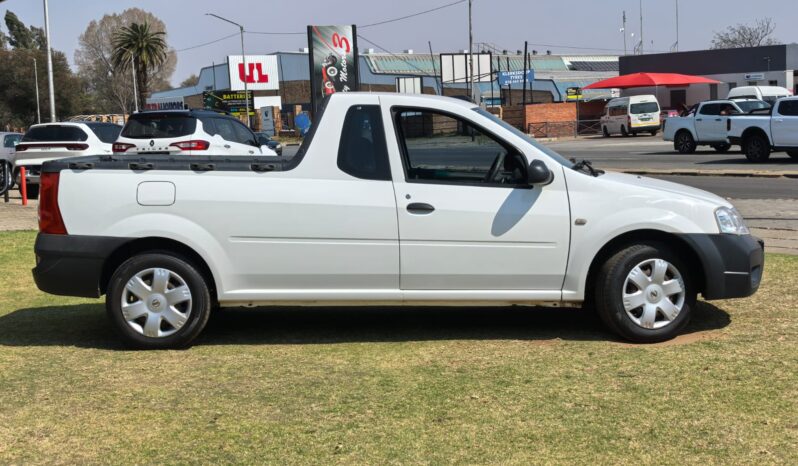 2015 Nissan NP200 1.5dCi Aircon Safety Pack full