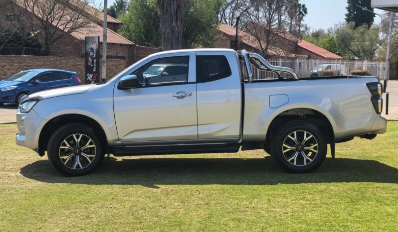 2023 Isuzu D-Max 3.0 TD LSE Automatic Extended Cab full