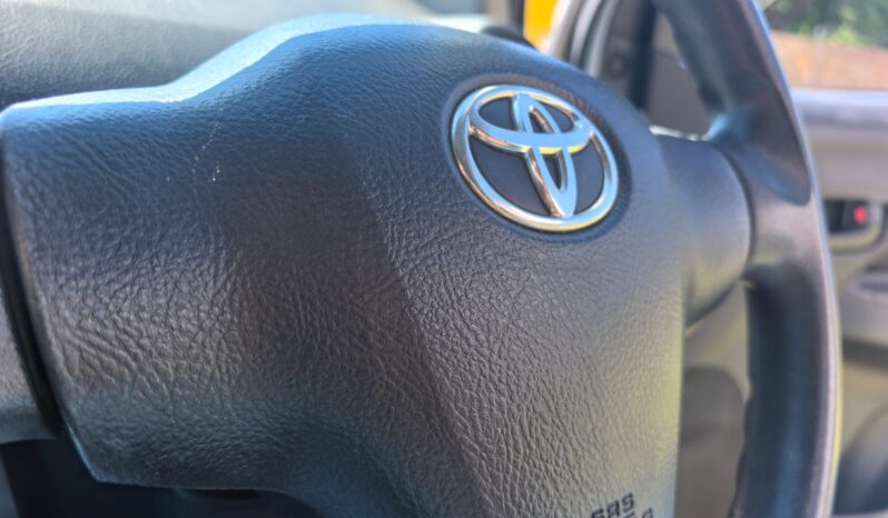 2008 Toyota Yaris T3+ Sedan full