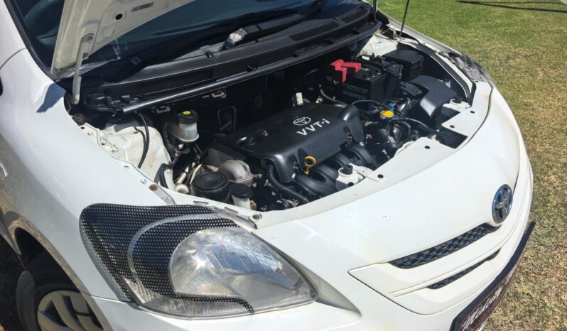 2008 Toyota Yaris T3+ Sedan full
