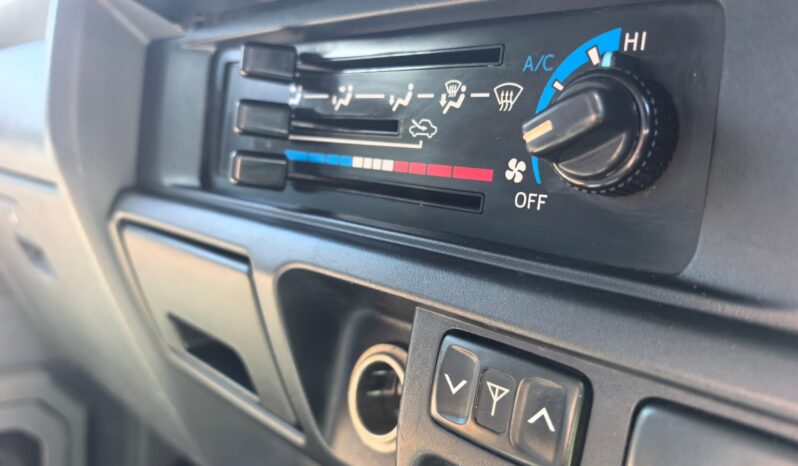 2019 Toyota Land Cruiser 79 4.5D LX V8 Single Cab full