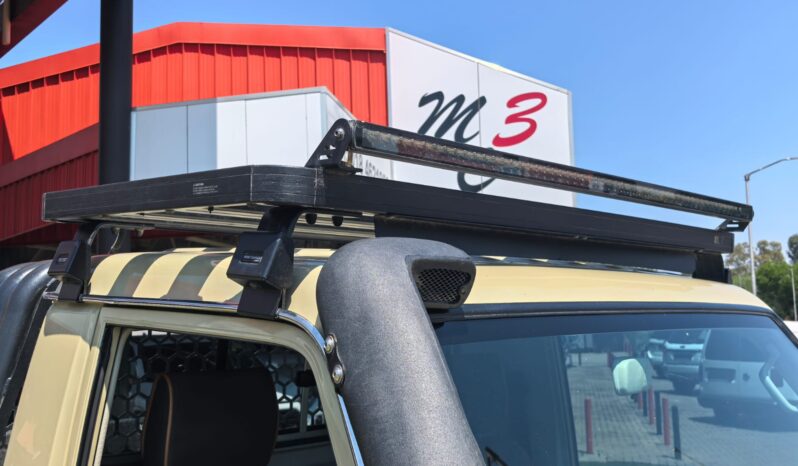 2019 Toyota Land Cruiser 79 4.5D LX V8 Single Cab full