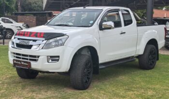 2016 Isuzu KB300 D-Teq LX Extended Cab full