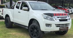 2016 Isuzu KB300 D-Teq LX Extended Cab