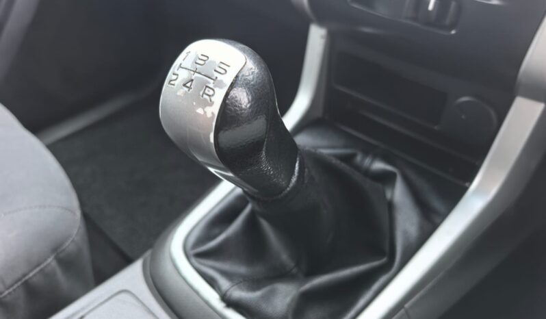 2016 Isuzu KB300 D-Teq LX Extended Cab full